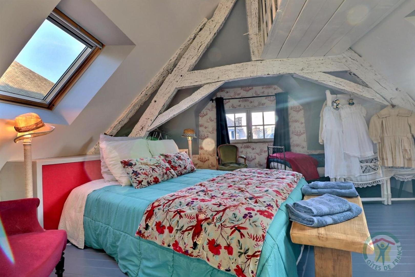 Bed and Breakfast La Goutte D'Or Комбур Экстерьер фото